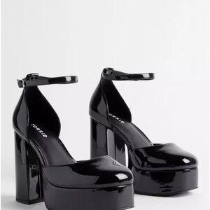 Torrid Glossy Black Platform Shoes